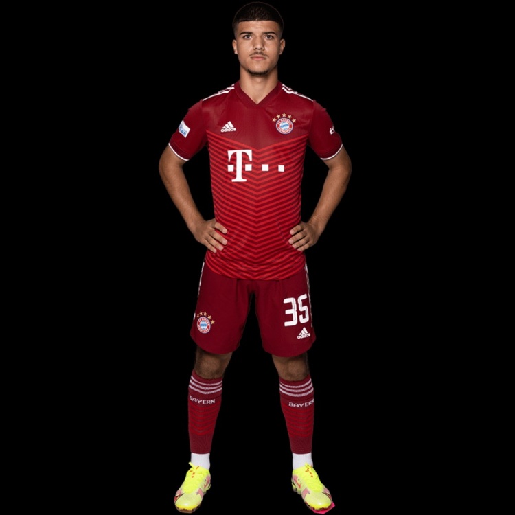 德媒:拜仁二队中场艾丁可能续约后被外租,德乙球队基尔有意引进