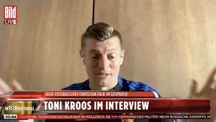 克罗斯:竞技角度而言我不会喜欢莱万去巴萨,那会加强我们的对手