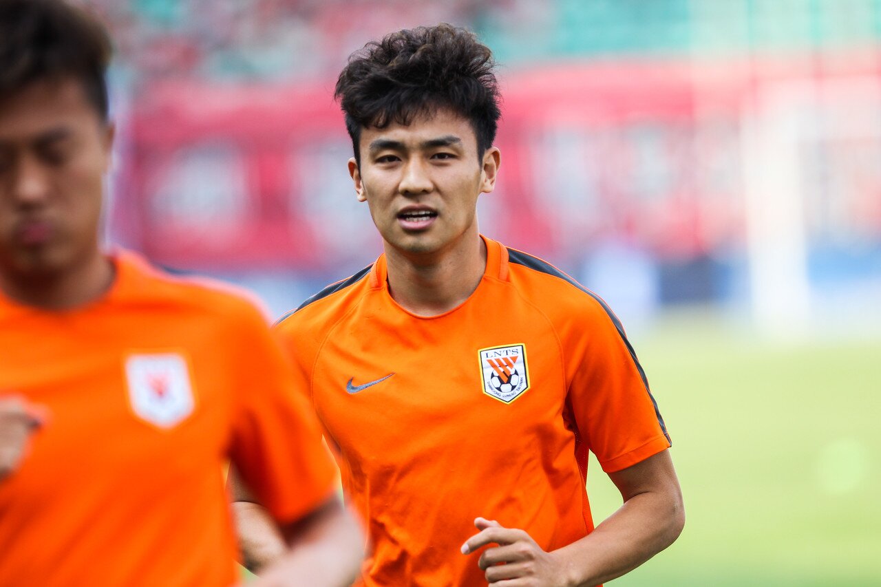 鲁媒:泰山队2月16日集结 吴兴涵国外手术恢复良好不会缺席新赛季