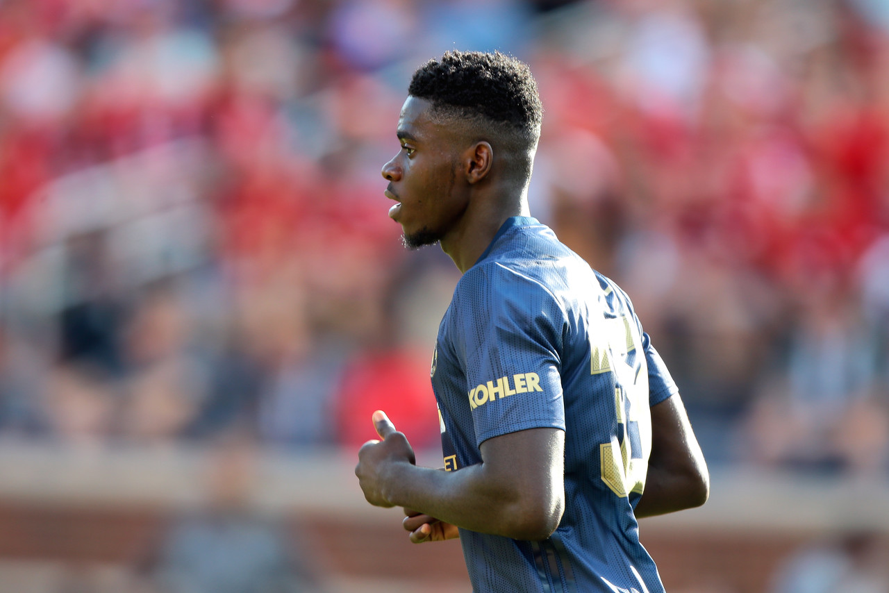 斯基拉:半年租借+4年正式合同,图安泽贝与那不勒斯达成一致