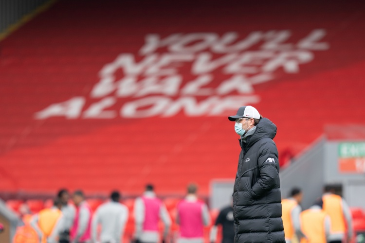 镜报盘点冬窗利物浦去留未定的五名球员:张伯伦、卡里乌斯在列