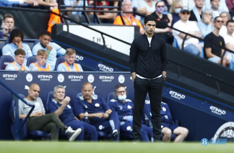 希勒:阿尔特塔撤队长的决定重大而勇敢,球员都支持他的决定