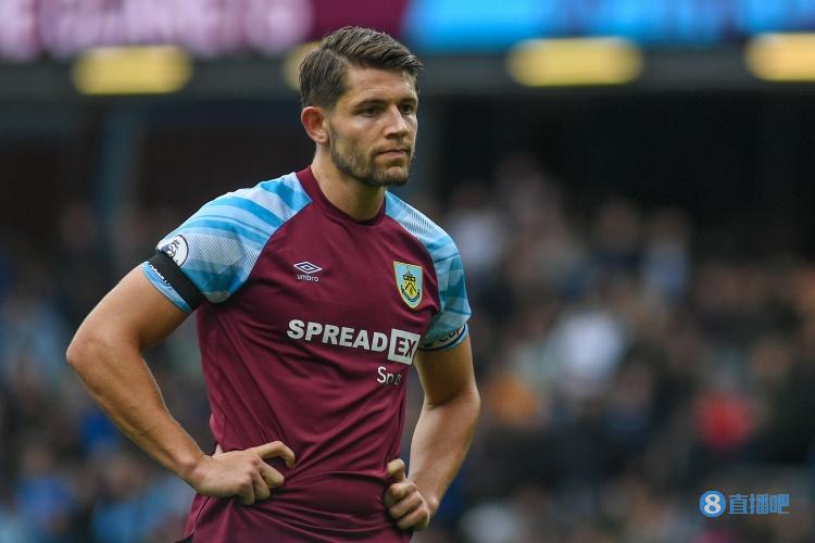 镜报:纽卡相中塔科夫斯基和本杰明-米,愿开双倍薪水挖角