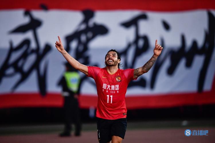 巴媒：因本人不急于签约，弗鲁米嫩塞放弃引进高拉特