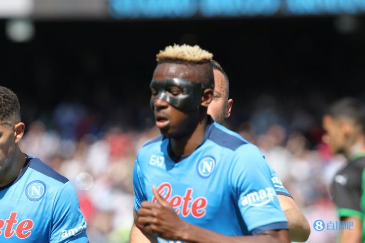 前尼日利亚主帅:奥斯梅恩具备出色潜质,拜仁可考虑签他