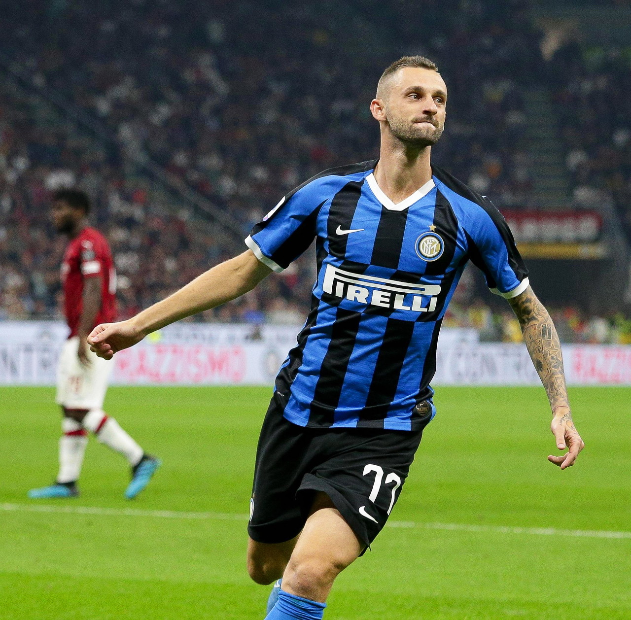 米体:国米准备为B罗开出新的续约报价,待遇类似劳塔罗